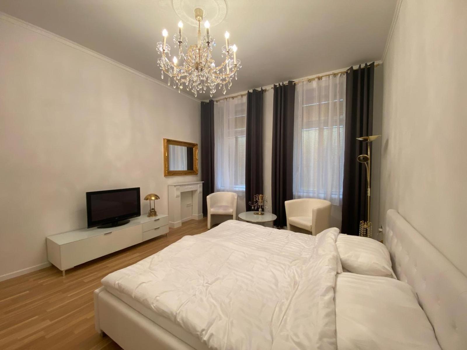 Vienna Luxury Dream Home ภายนอก รูปภาพ